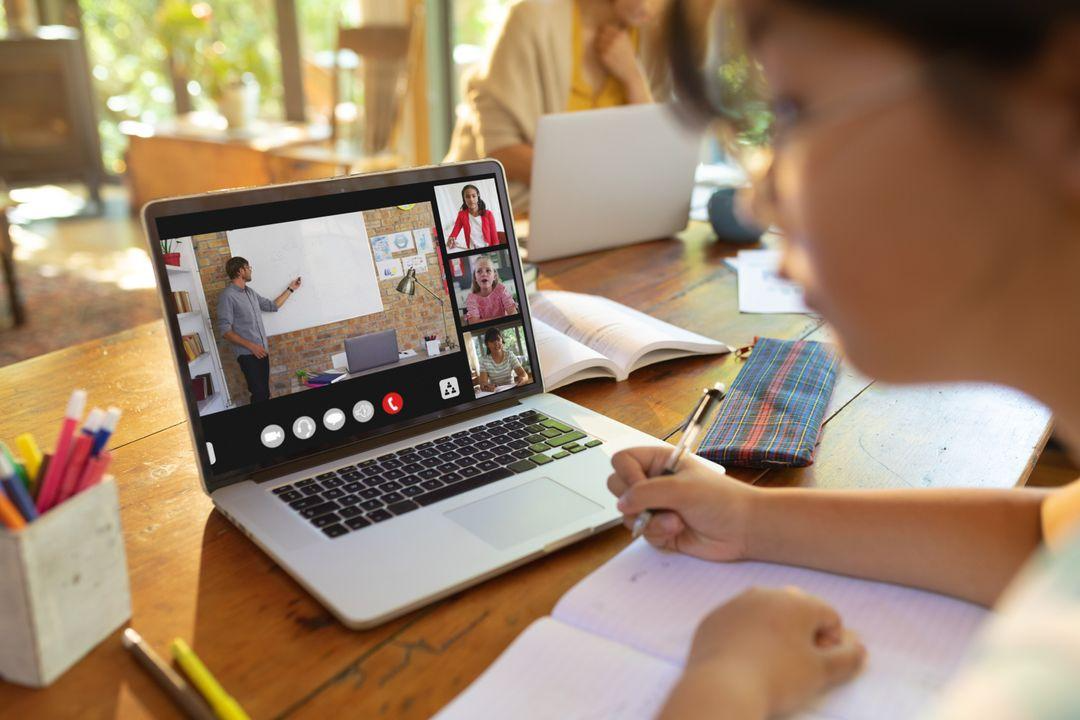 Le Dual Diploma : un accompagnement avant, pendant et après le programme  